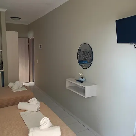 Filoxenia Zois Apartment *