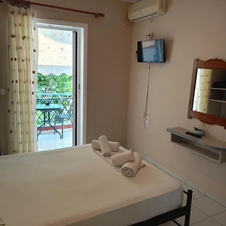 Filoxenia Zois Apartment