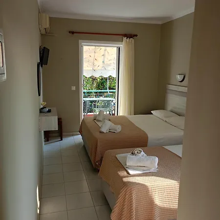 Filoxenia Zois * Nikiana