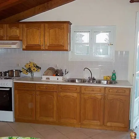 Apartment Filoxenia Zois