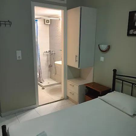 Filoxenia Zois * Nikiana