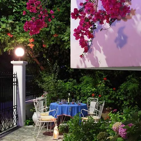 Apartment Filoxenia Zois Nikiana