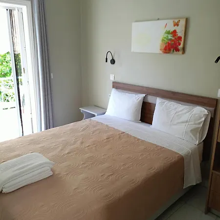 Filoxenia Zois Apartment