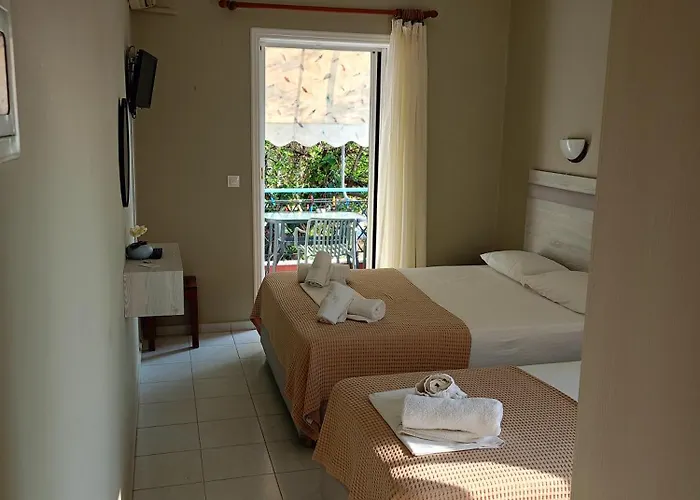 Filoxenia Zois * Nikiana